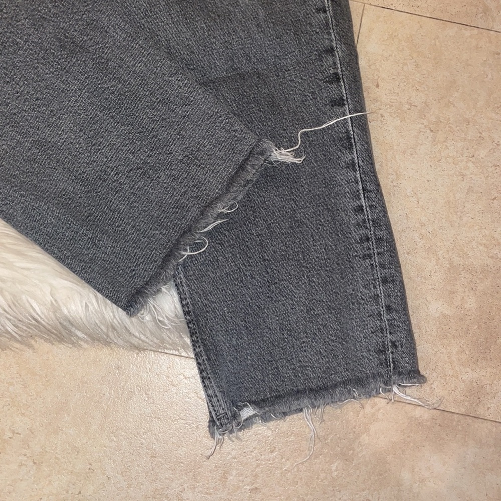 Zara Raw Hem Jeans - Picture 2 of 4